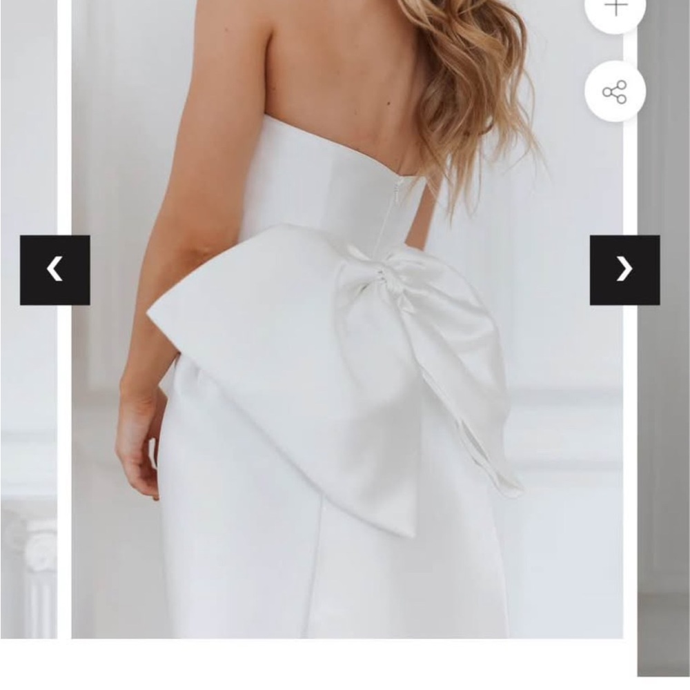 UNTAMED PETALS BY AMANDA JUDGE White Strapless Satin Wedding Gown with Bow